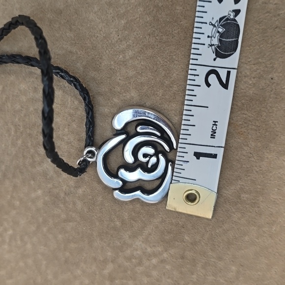 Set Necklace, Bracelet & Earrings - Picture 10 of 12